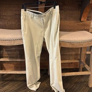 Under Armour size 34x30